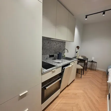 Marati Kvartal * Tallinn