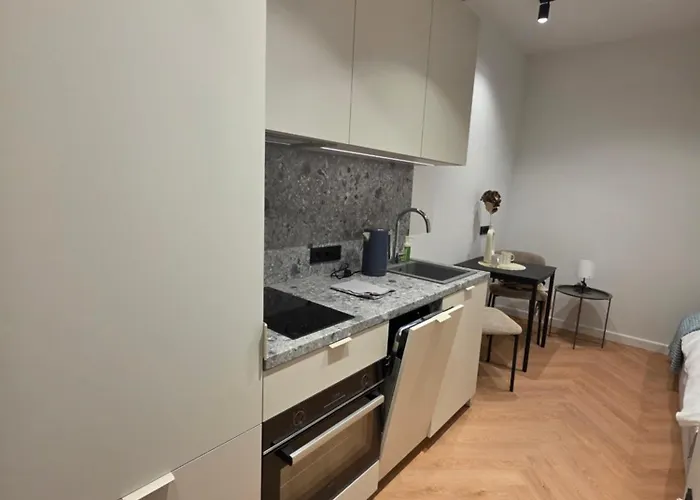 Marati Kvartal * Tallinn